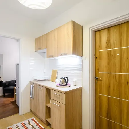 404 Ursynow Homestay Warsaw